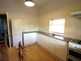 2 Bedroom Flat